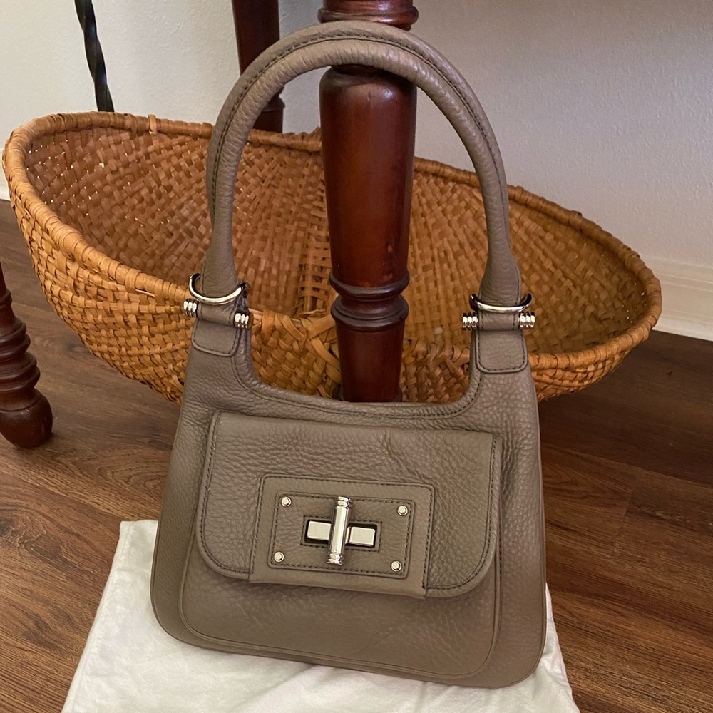 Banana Republic Taupe satchel w Original dust bag - great condition!